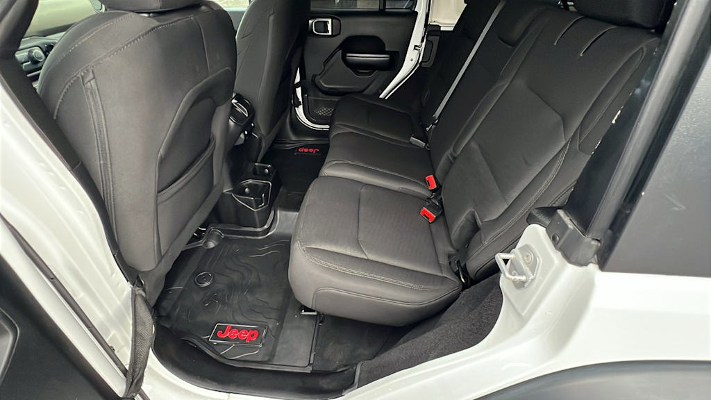 Thumbnail: 2019 Jeep Wrangler - 12