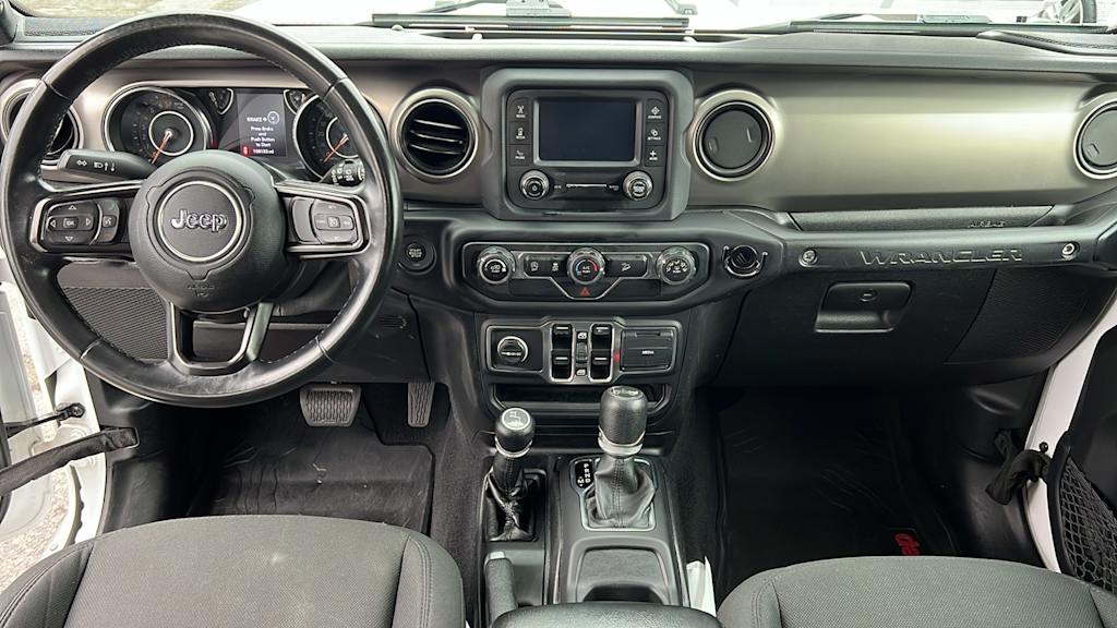 Thumbnail: 2019 Jeep Wrangler - 13