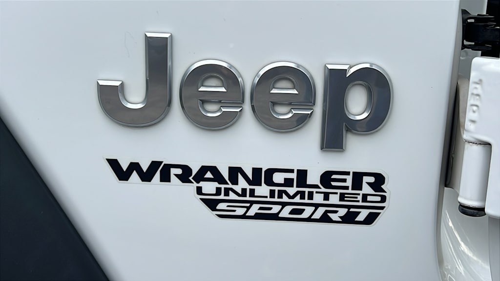 Thumbnail: 2019 Jeep Wrangler - 7