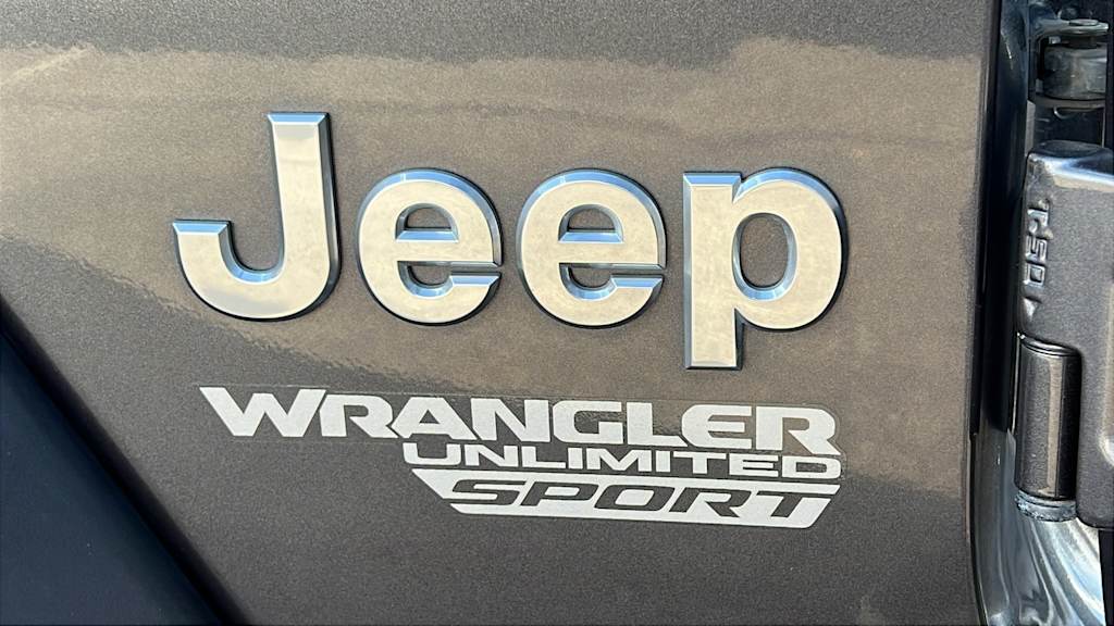 Thumbnail: 2019 Jeep Wrangler - 7