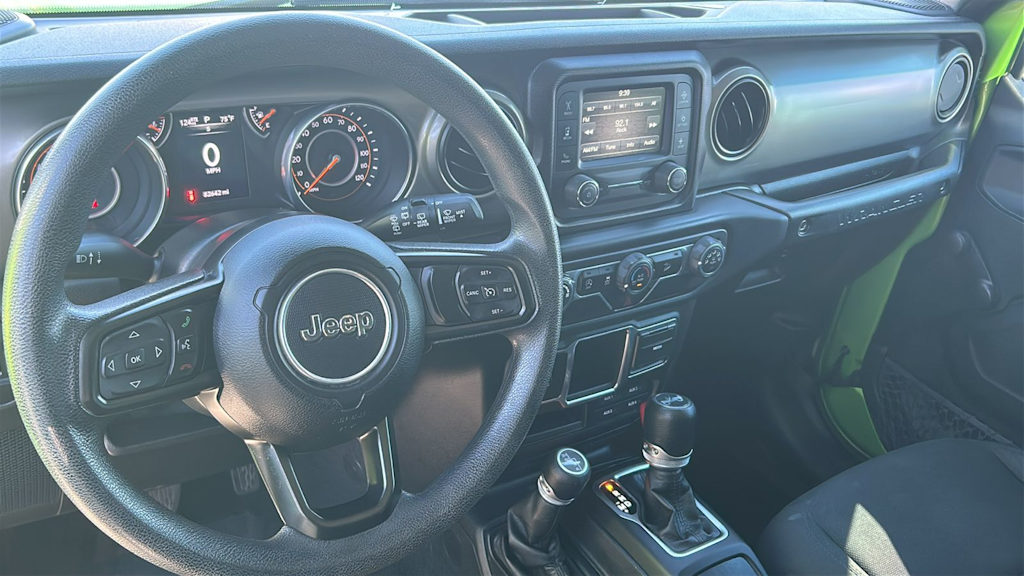 Thumbnail: 2018 Jeep Wrangler - 2