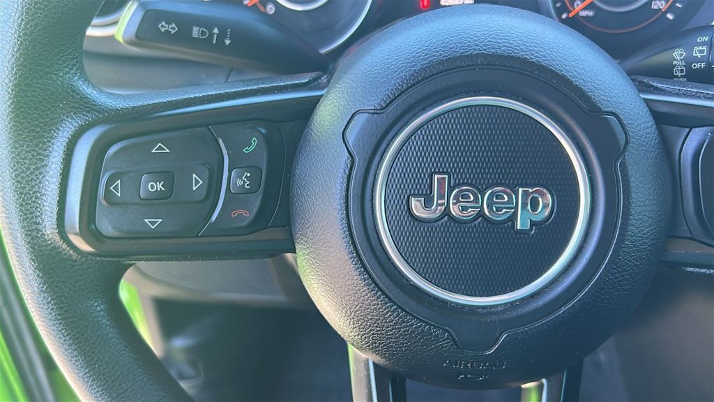 Thumbnail: 2018 Jeep Wrangler - 24