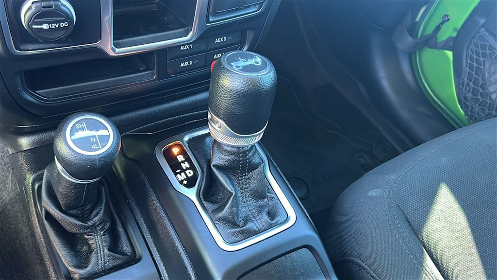 Thumbnail: 2018 Jeep Wrangler - 11