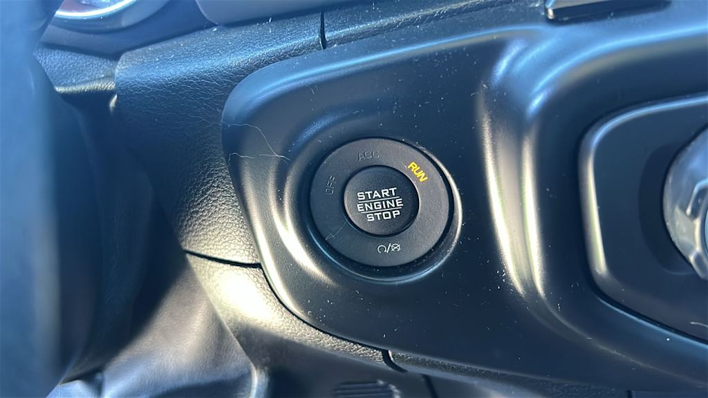 Thumbnail: 2018 Jeep Wrangler - 23