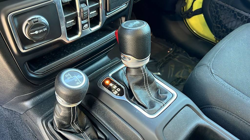 Thumbnail: 2023 Jeep Wrangler - 15