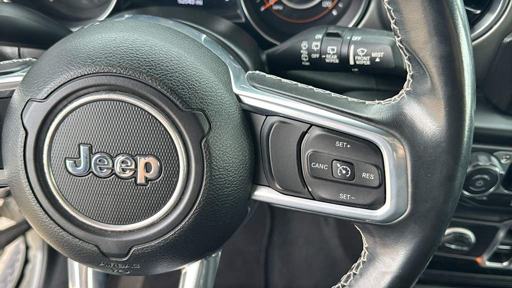 Thumbnail: 2022 Jeep Wrangler - 26