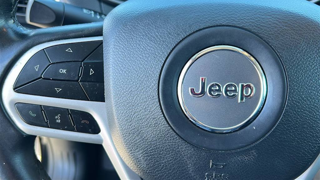 Thumbnail: 2020 Jeep Cherokee - 26