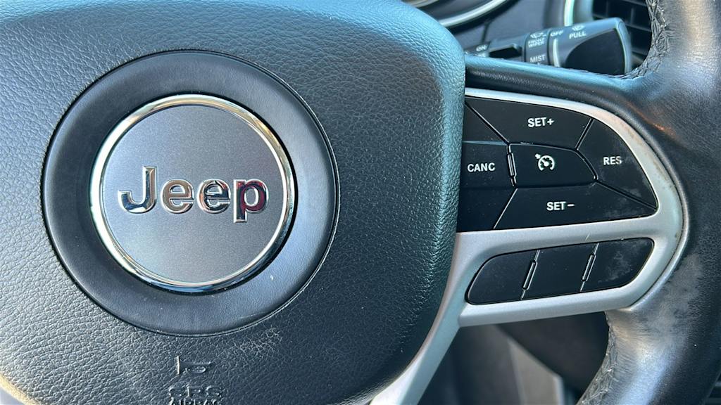 Thumbnail: 2020 Jeep Cherokee - 27