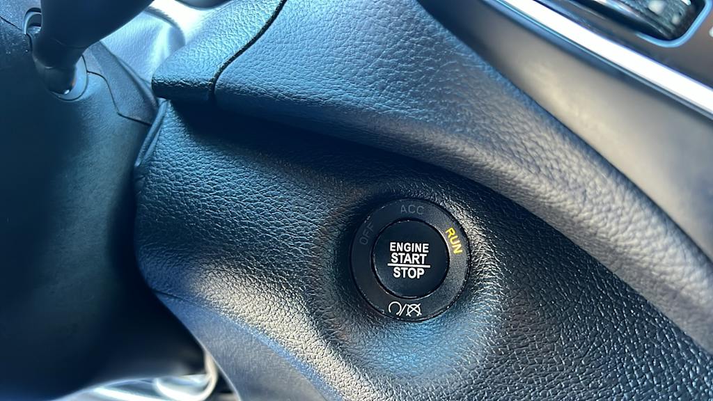 Thumbnail: 2021 Jeep Cherokee - 25