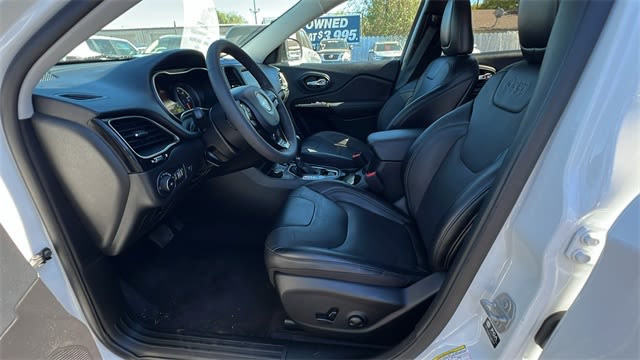 2023 Jeep Cherokee Altitude Lux 11