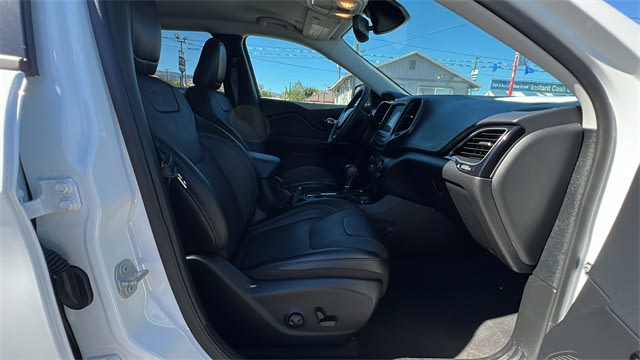 2023 Jeep Cherokee Altitude Lux 21