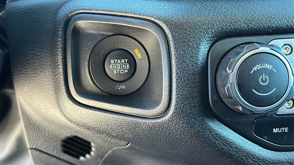 Thumbnail: 2024 Jeep Wrangler - 24