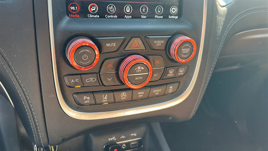 Thumbnail: 2019 Dodge Durango - 16