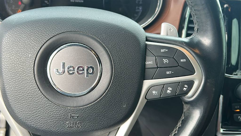 Thumbnail: 2020 Jeep Grand Cherokee - 20