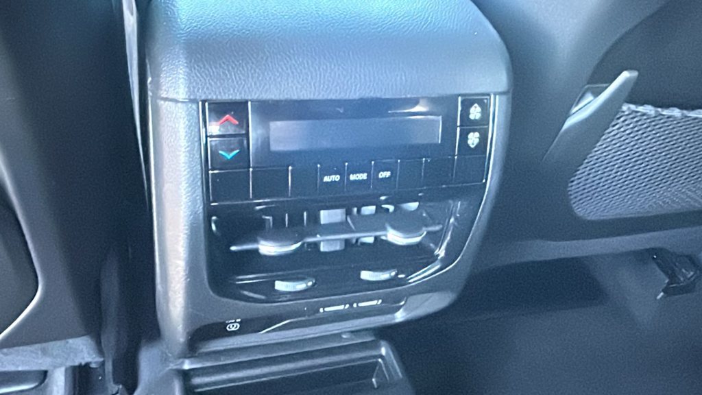 Thumbnail: 2021 Jeep Grand Cherokee L - 29