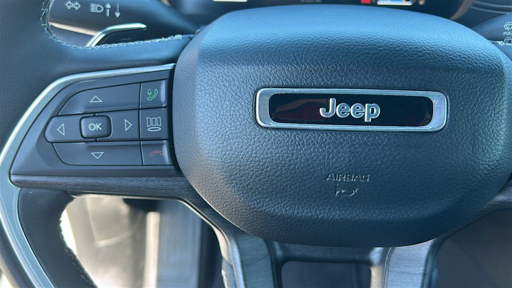 Thumbnail: 2024 Jeep Grand Cherokee - 25