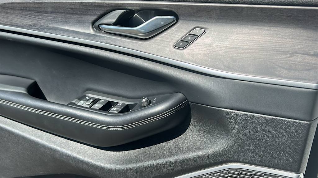 Thumbnail: 2024 Jeep Grand Cherokee - 27