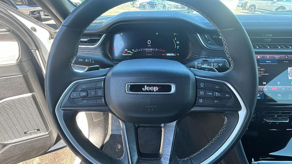 Thumbnail: 2024 Jeep Grand Cherokee - 9