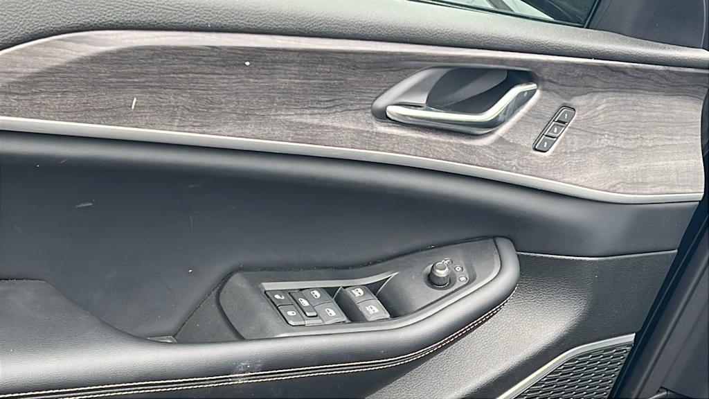 Thumbnail: 2024 Jeep Grand Cherokee - 20