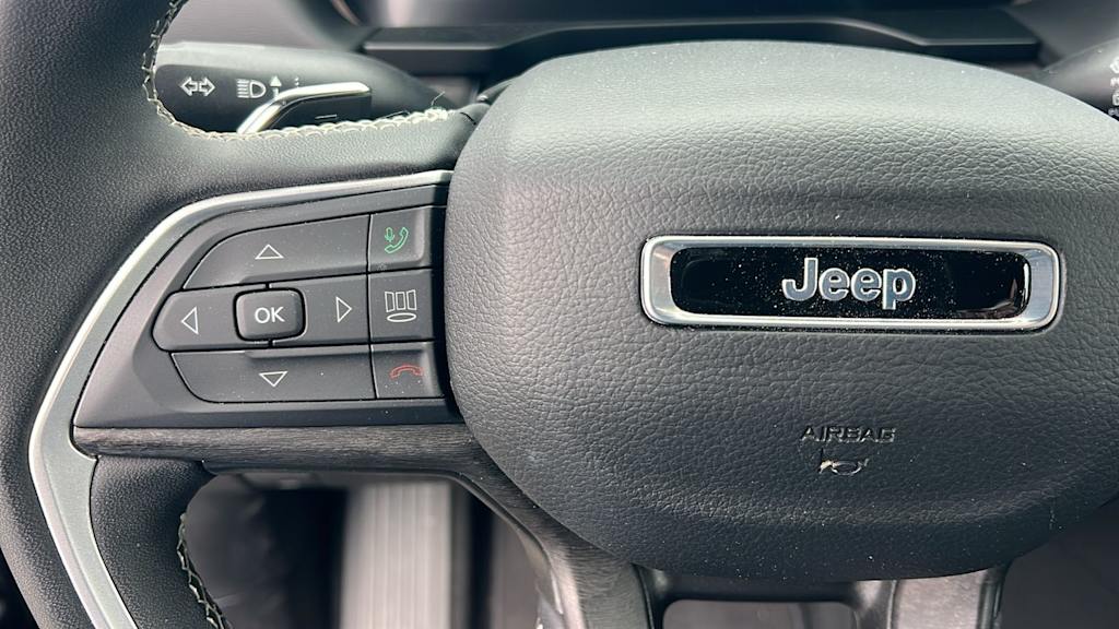 Thumbnail: 2024 Jeep Grand Cherokee - 18