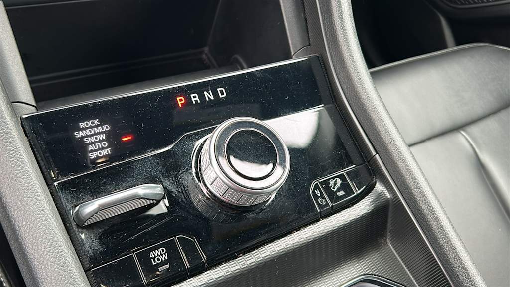 Thumbnail: 2024 Jeep Grand Cherokee - 12