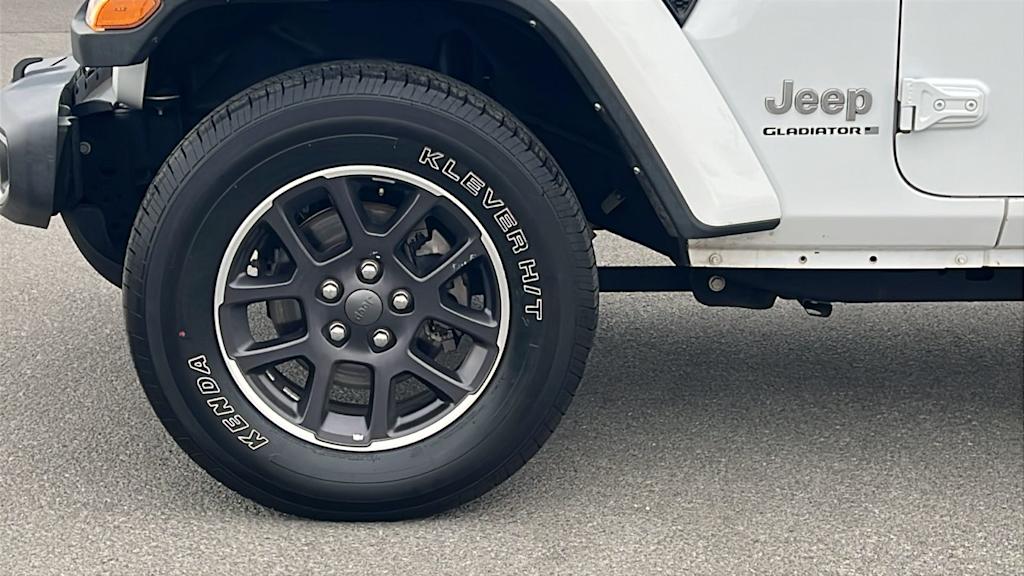 Thumbnail: 2023 Jeep Gladiator - 8