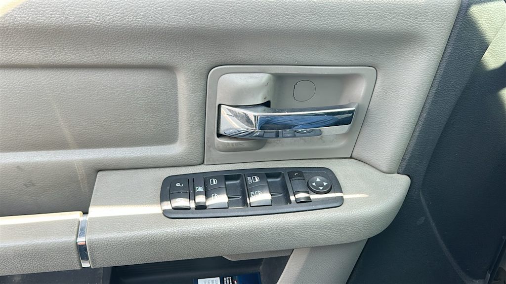 Thumbnail: 2012 RAM 1500 - 20