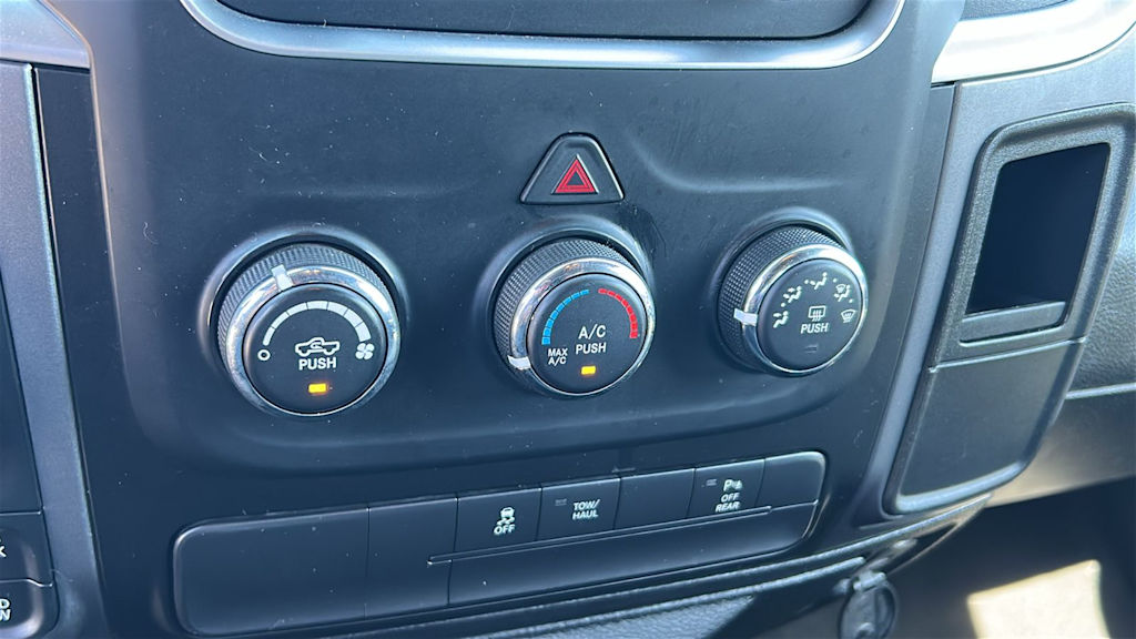 Thumbnail: 2022 RAM 1500 - 22