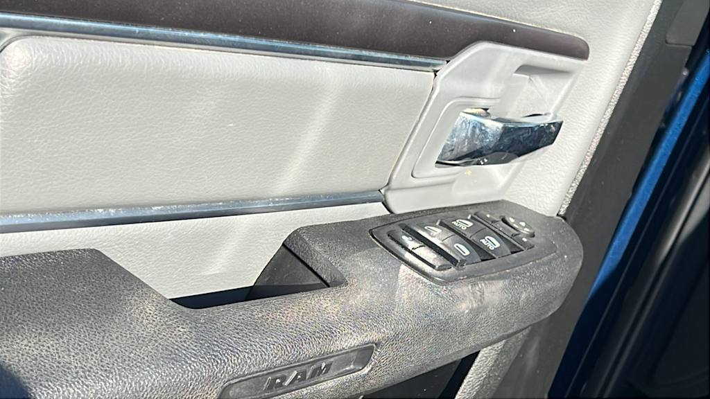Thumbnail: 2023 RAM 1500 - 25