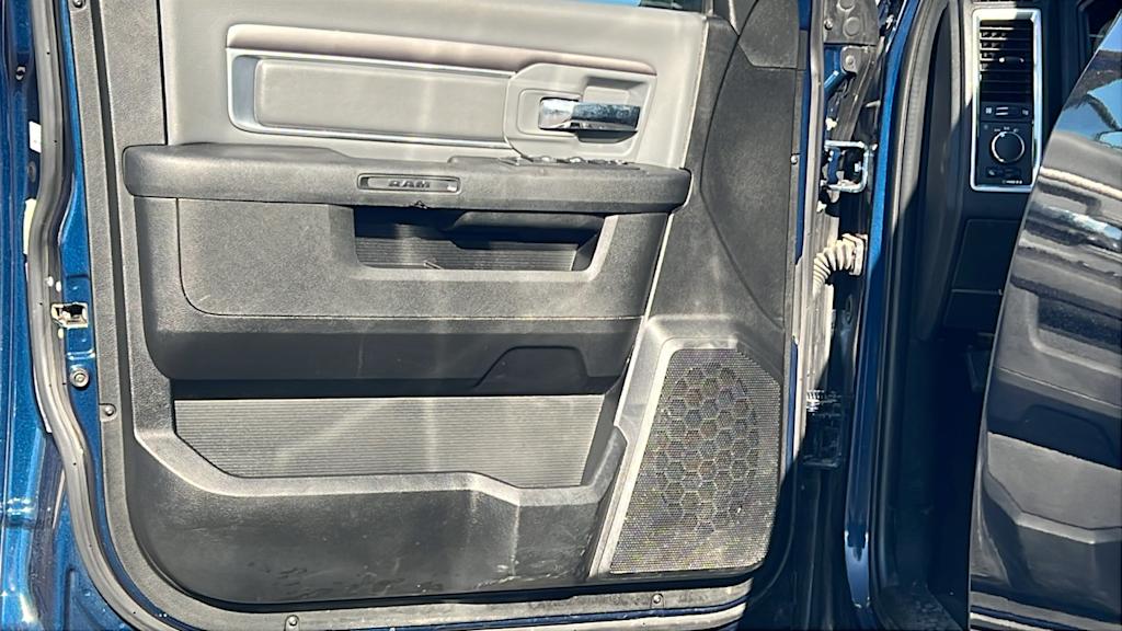 Thumbnail: 2023 RAM 1500 - 26