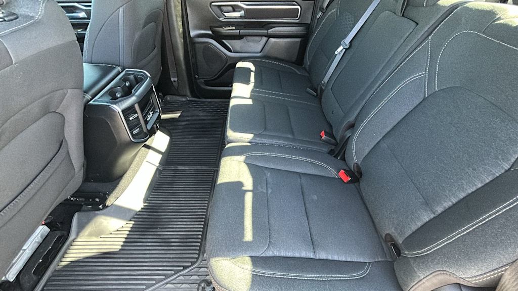 Thumbnail: 2025 RAM 1500 - 28