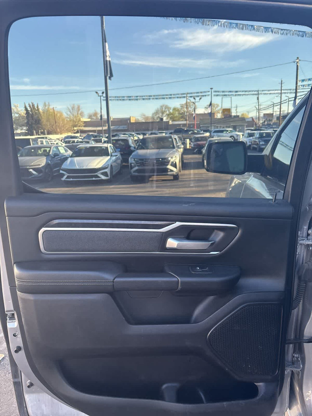 Thumbnail: 2019 RAM 1500 - 14