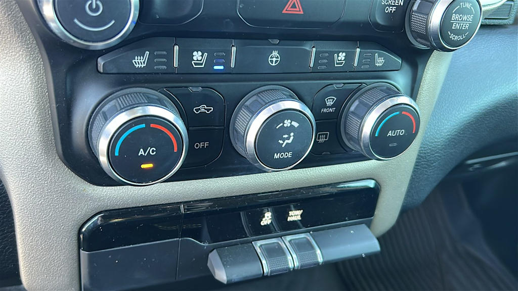 Thumbnail: 2020 RAM 1500 - 23