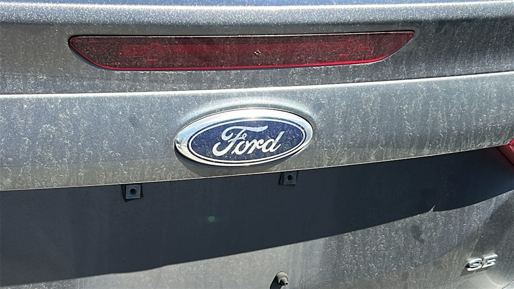 Thumbnail: 2014 Ford Focus - 17