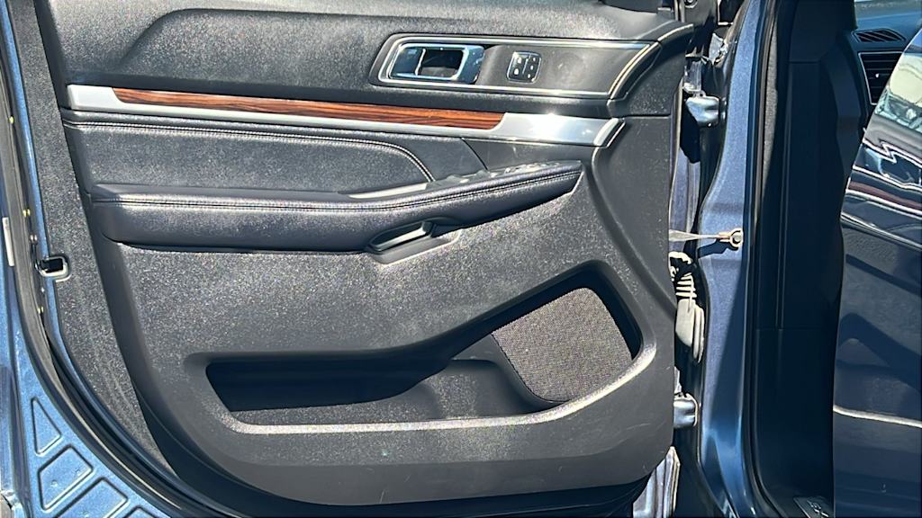 Thumbnail: 2018 Ford Explorer - 27