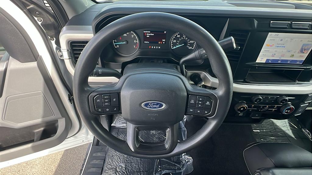 Thumbnail: 2023 Ford F-350 - 9