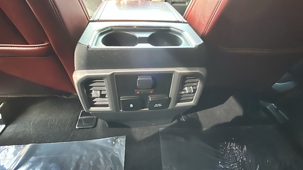 Thumbnail: 2022 Ford F-350 - 29