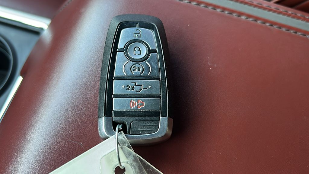 Thumbnail: 2022 Ford F-350 - 16