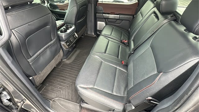 2022 Ford F-150 Lariat 10