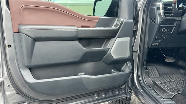2022 Ford F-150 Lariat 28