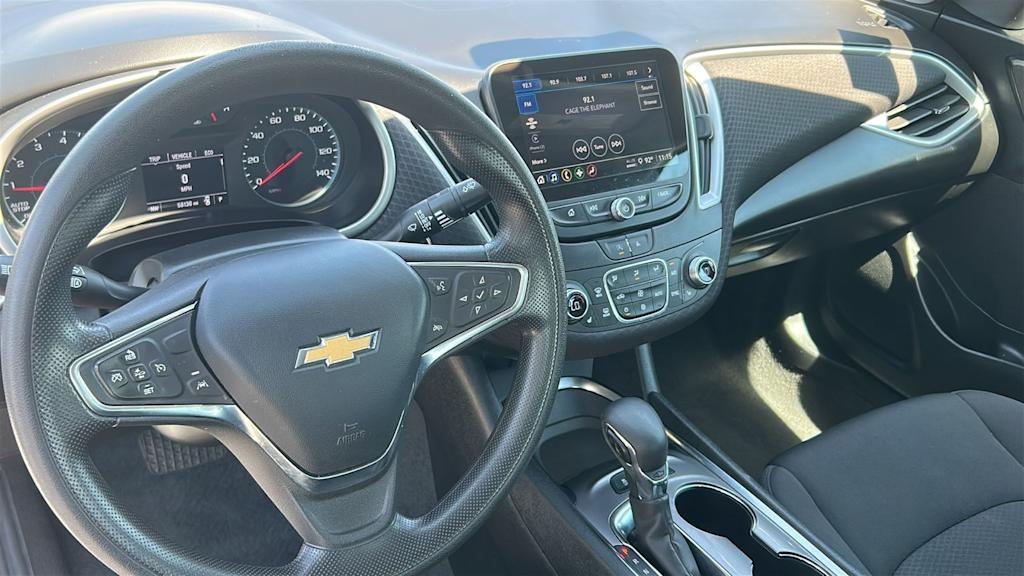 Thumbnail: 2024 Chevrolet Malibu - 2
