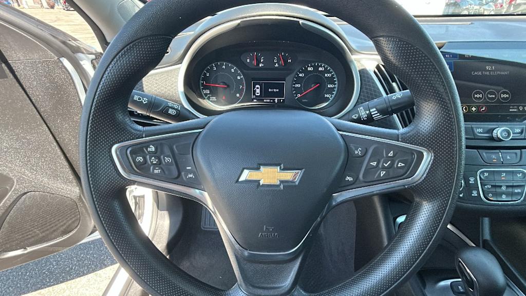 Thumbnail: 2024 Chevrolet Malibu - 9