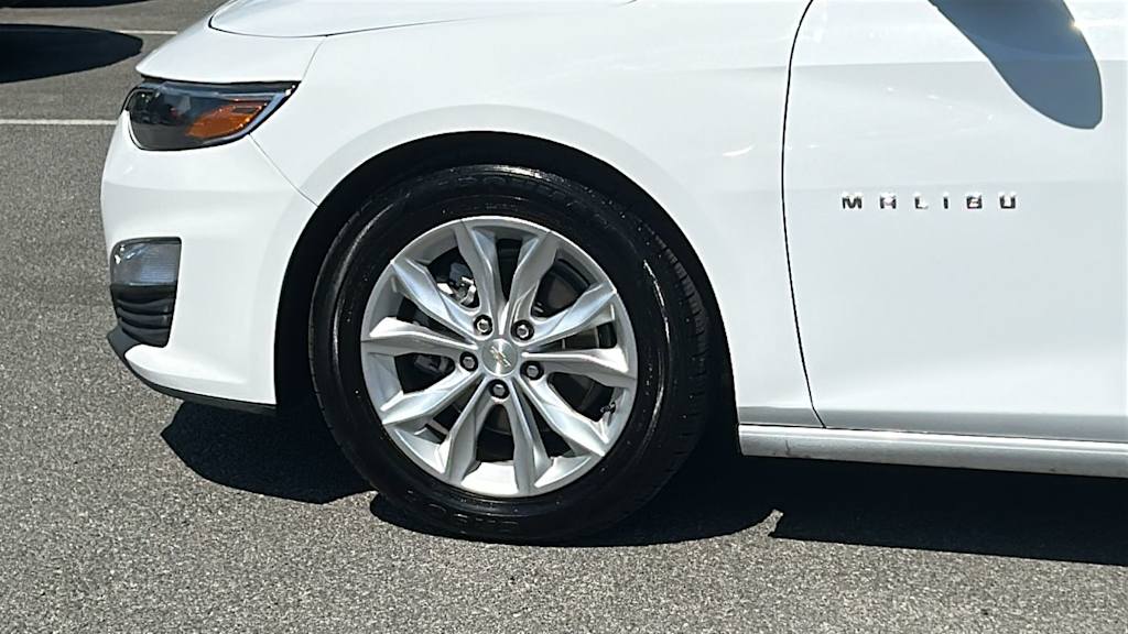 Thumbnail: 2024 Chevrolet Malibu - 8