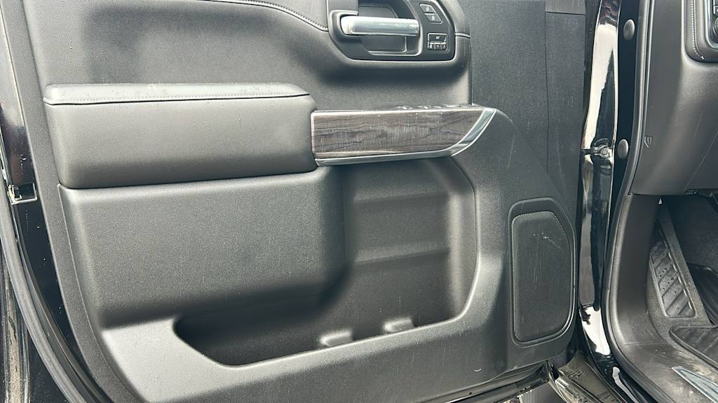 Thumbnail: 2021 Chevrolet Silverado 2500 - 28