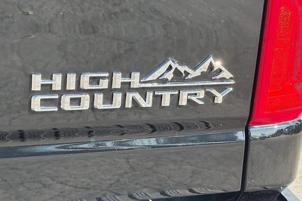 Thumbnail: 2021 Chevrolet Silverado 2500 - 6