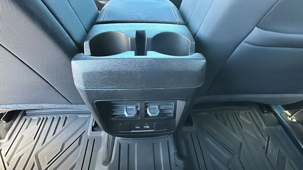 Thumbnail: 2024 Chevrolet Colorado - 30