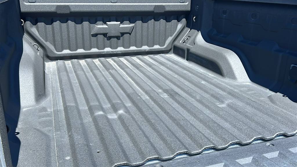 Thumbnail: 2024 Chevrolet Colorado - 17