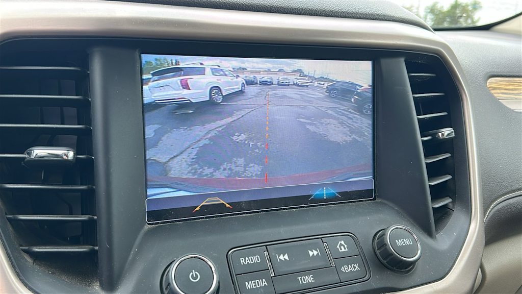 Thumbnail: 2017 GMC Acadia - 17