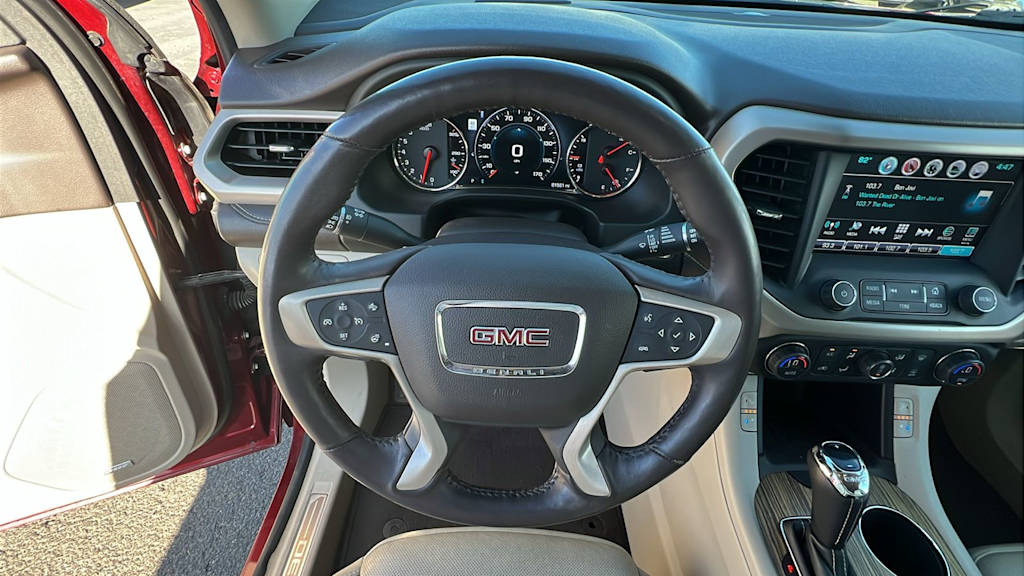 Thumbnail: 2017 GMC Acadia - 9