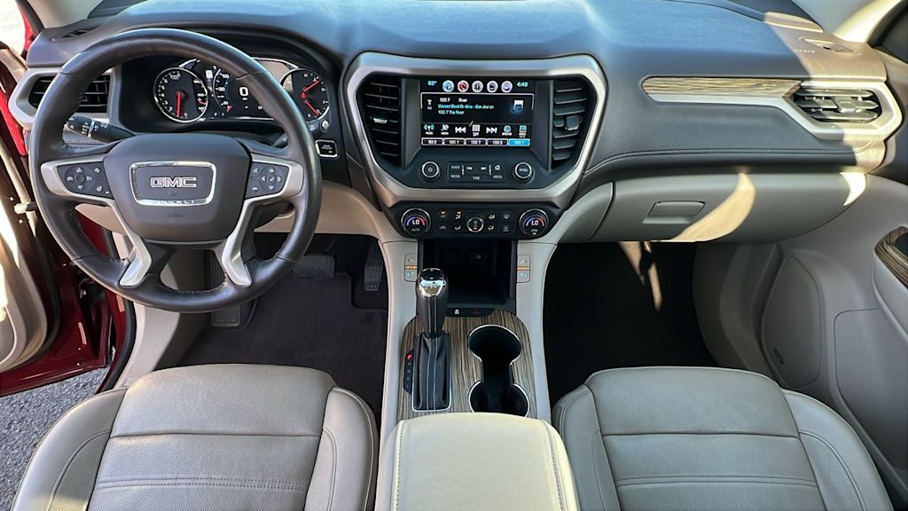 Thumbnail: 2017 GMC Acadia - 13